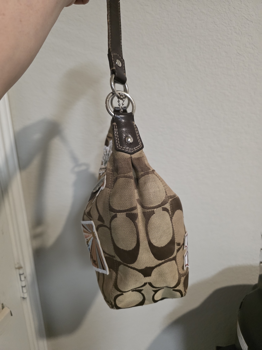 *UPCYCLED* Coach F19281 Brown Signature Canvas Shoulder Bag with Patch Accents - Picture 4 of 9